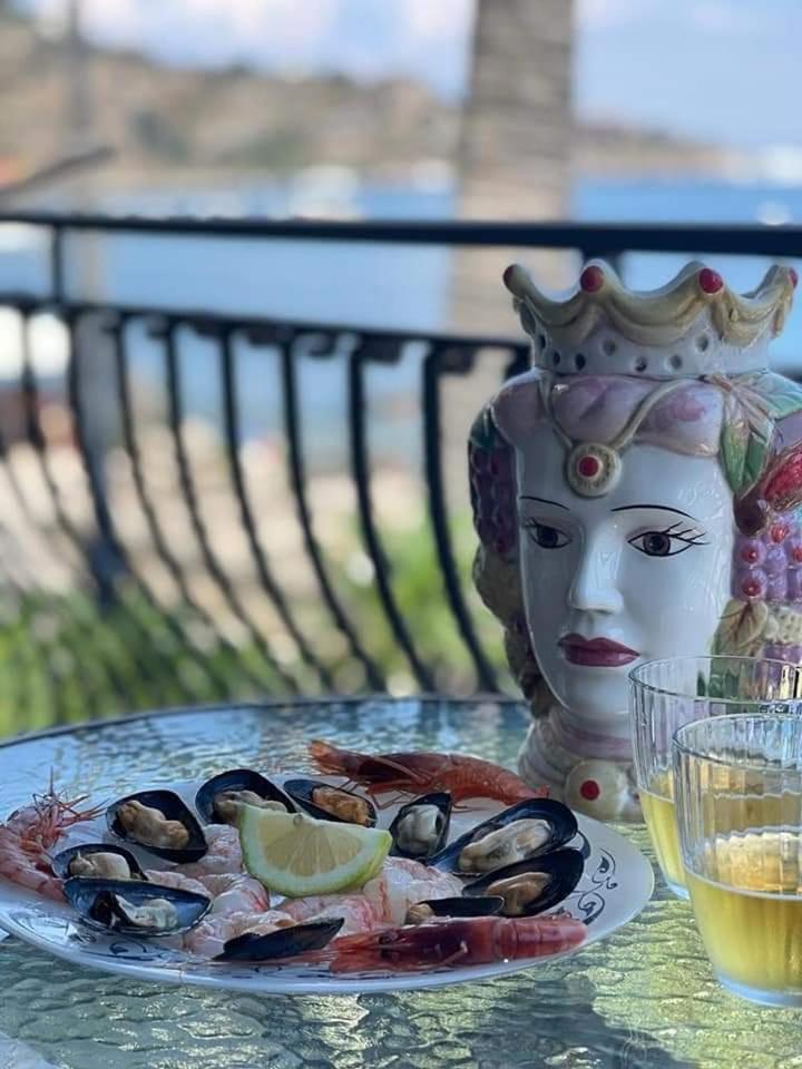 Casa Nicole Fronte Mare Villa Giardini Naxos Dış mekan fotoğraf