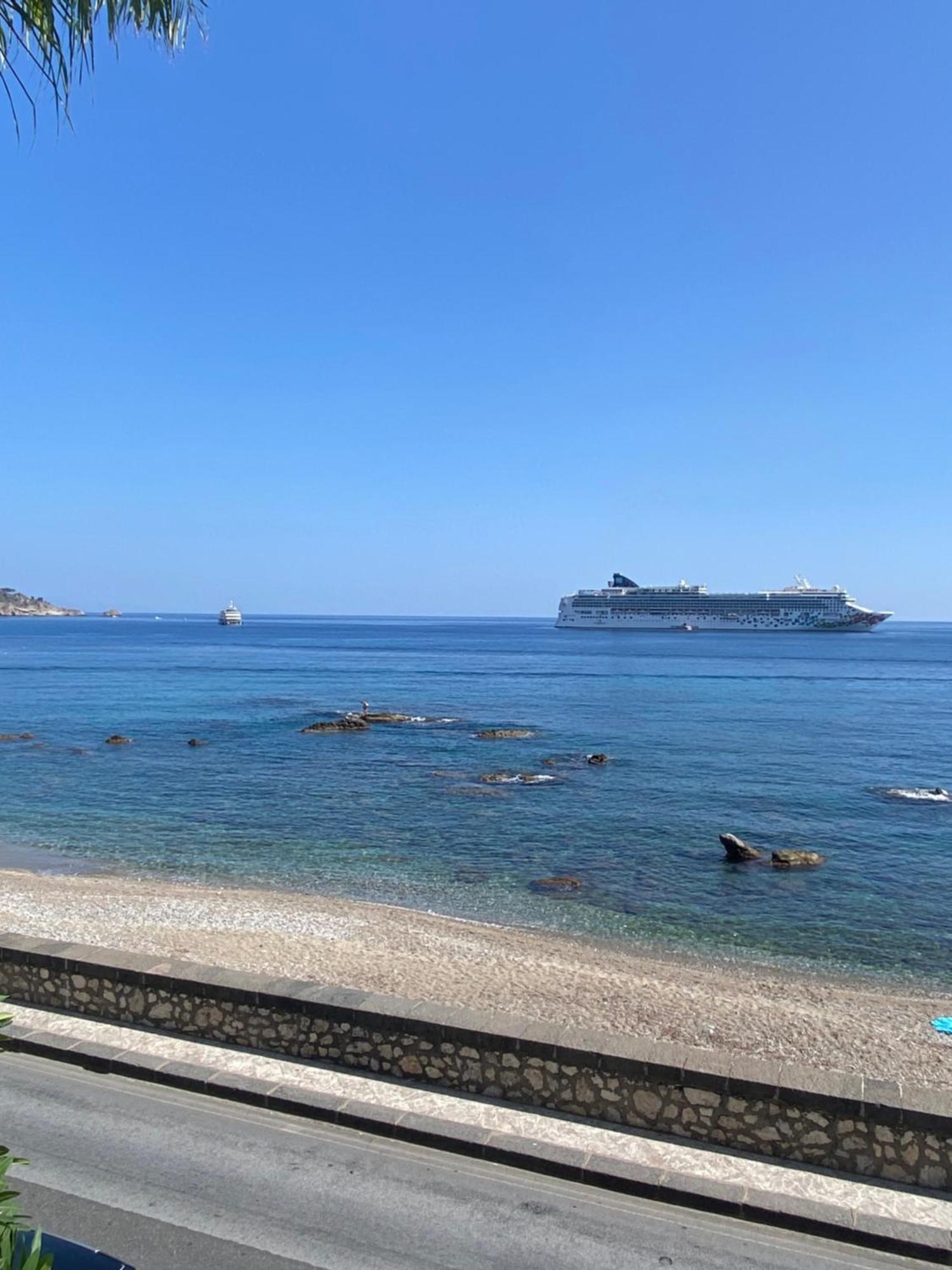 Casa Nicole Fronte Mare Villa Giardini Naxos Dış mekan fotoğraf