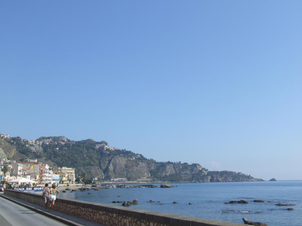 Casa Nicole Fronte Mare Villa Giardini Naxos Dış mekan fotoğraf
