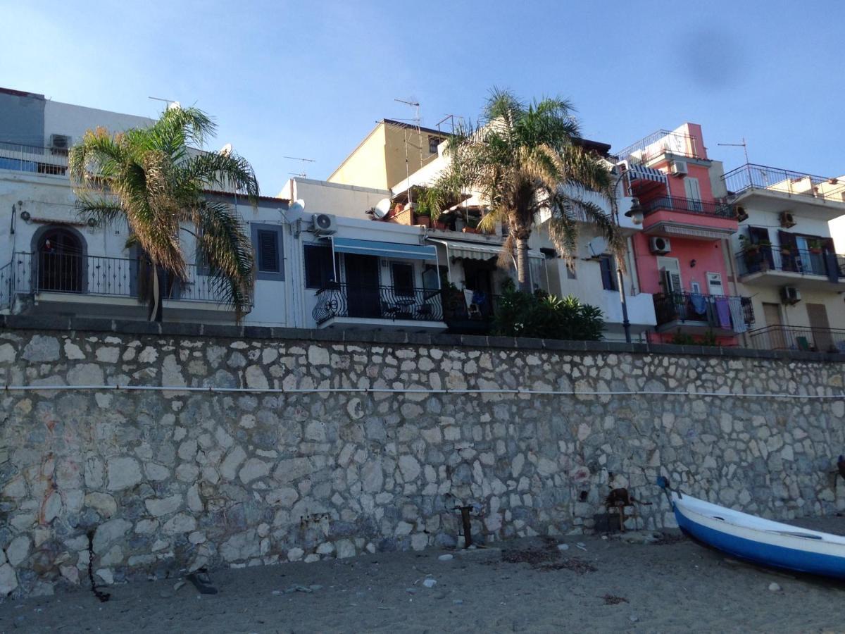 Casa Nicole Fronte Mare Villa Giardini Naxos Dış mekan fotoğraf